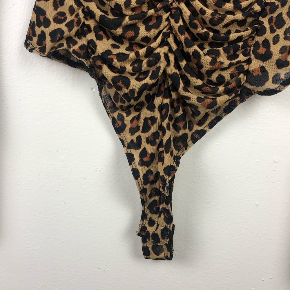 Iris Leopard Print Beautiful Bodysuit - Picture 3 of 5